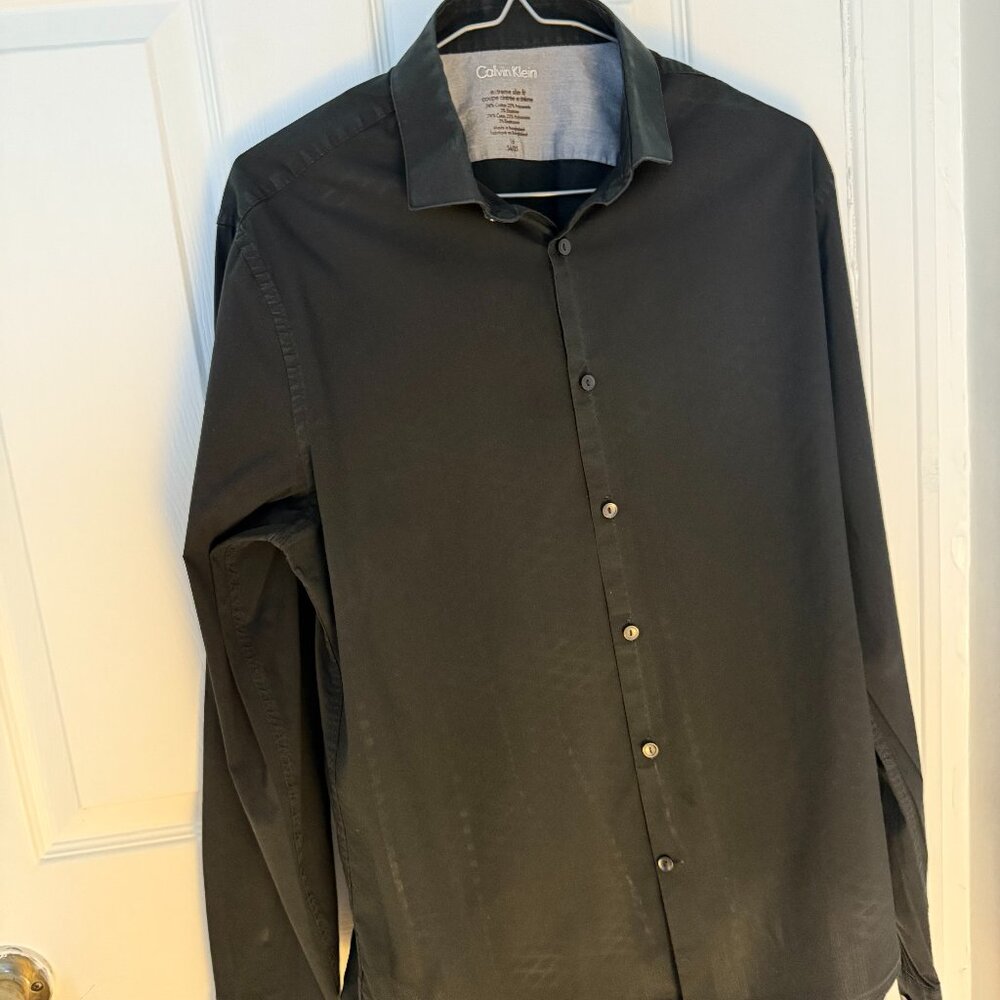 Calvin Klein Extreme Slim Fit Dress Shirt – Black – 16 34/35 (Large)